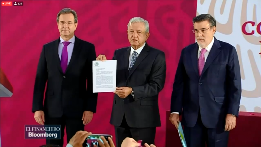 Derogaci&oacute;n de Reforma Educativa, apoyo a maestros, todo esto y m&aacute;s en conferencia matutina de AMLO