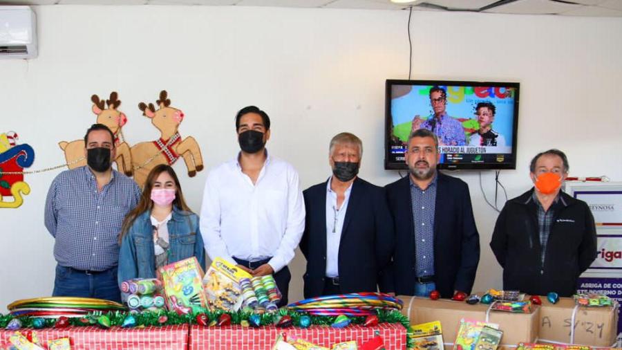 Se suma la AMIC a los festejos navideños de los niños reynosenses