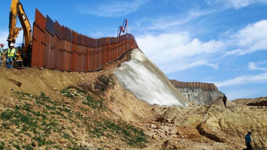 Otorgan contrato para la construcción del muro en Texas