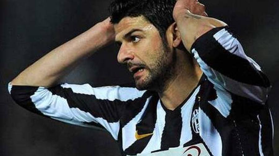 Sentencian a dos años de cárcel a exfutbolista italiano Iaquinta 