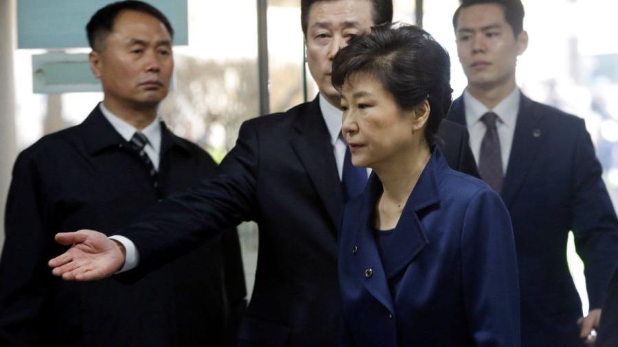 Ex presidenta de Corea del Sur acusada oficialmente por soborno