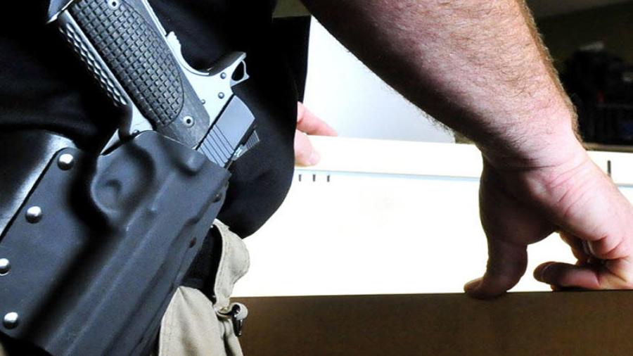 Ohio promulgará ley que permita a personal escolar portar armas 