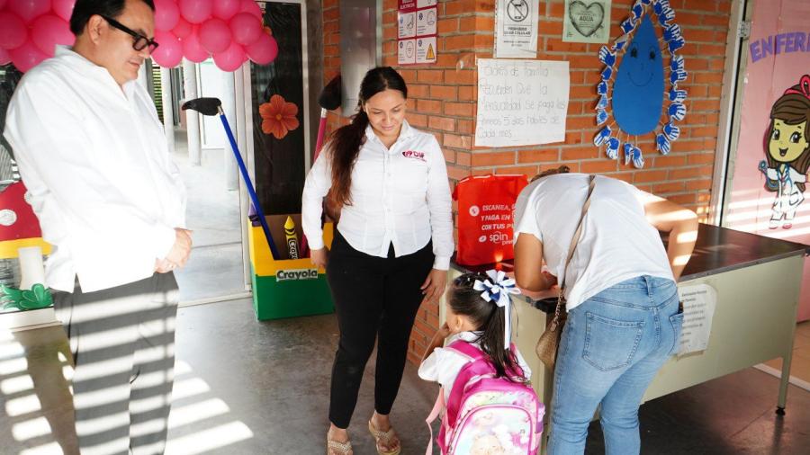 DIF Nuevo Laredo da inicio al ciclo escolar 2025-2026 en los CAIC e invita a inscribirse a primero de preescolar