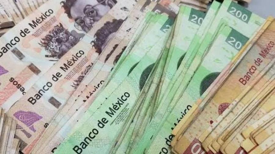 Peso gana terreno sobre el dólar