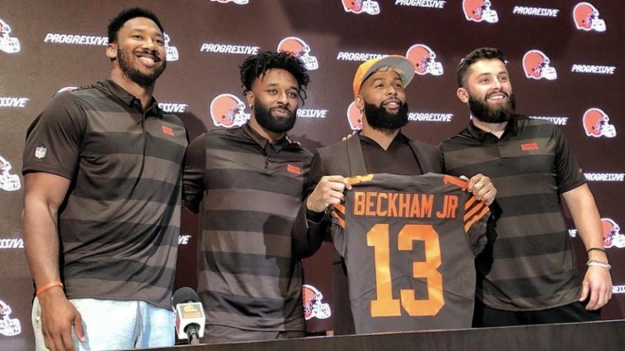 Presenta Browns  a su nuevo refuerzo