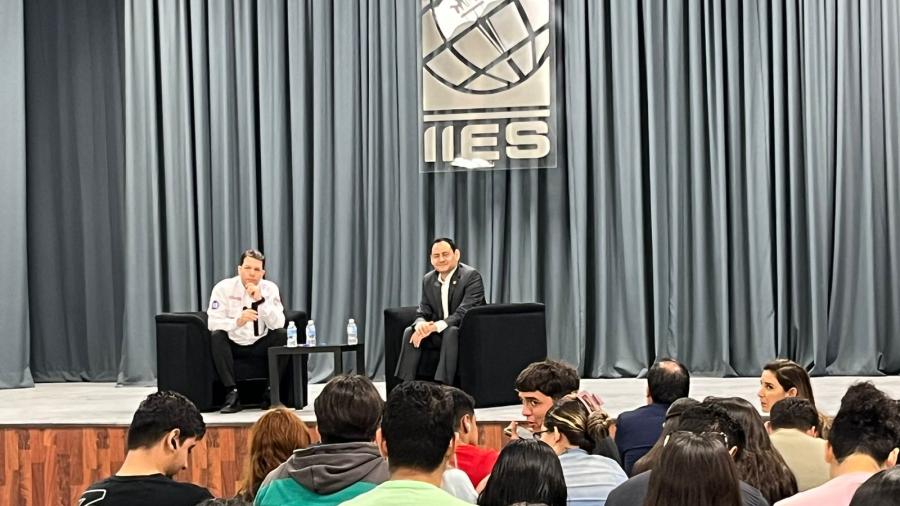 Jóvenes, construyamos juntos un mejor futuro para Reynosa: Luis Cantú en el IIES