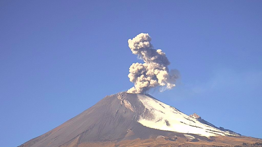 Volcán Popocatépetl presenta actividad este miércoles
