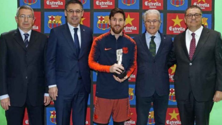Messi recibe premio Barça Jugadores