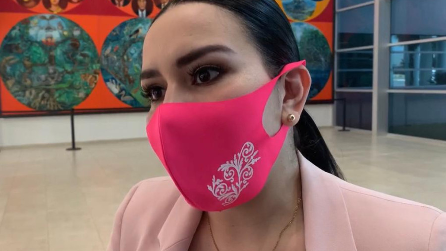 Nuevos impuestos en aduanas provocan largas filas en el Puente 3 de Nuevo Laredo 