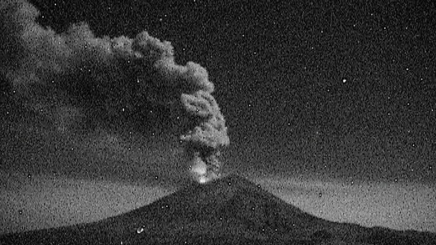 Volcán Popocatépetl lanzó una exhalación de dos mil 500 mts