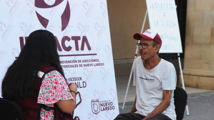 Impacta acerca sus pláticas de prevención y salud mental a plazas públicas de Nuevo Laredo