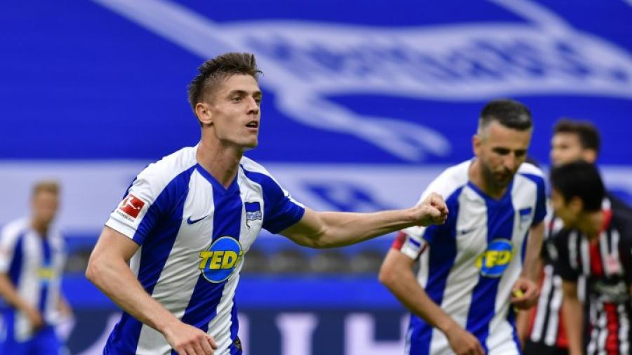 Kristoff Piatek vuelve al Genoa