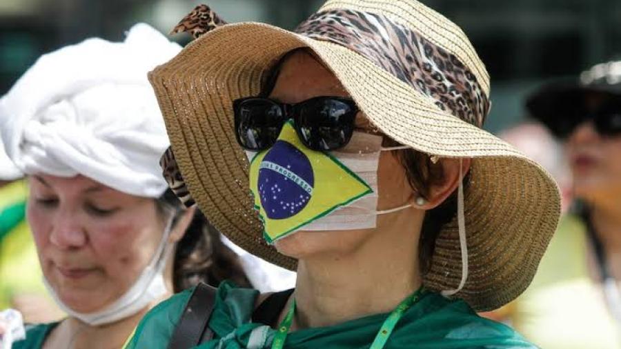 Brasil advierte riesgo de inflamación cardíaca por vacuna Pfizer