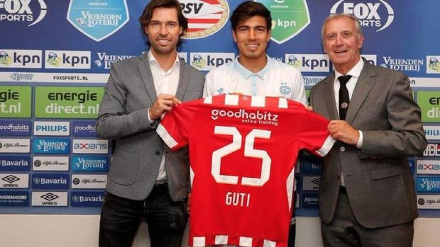 Presenta el PSV Eindhoven a Erick Gutiérrez como su nuevo jugador