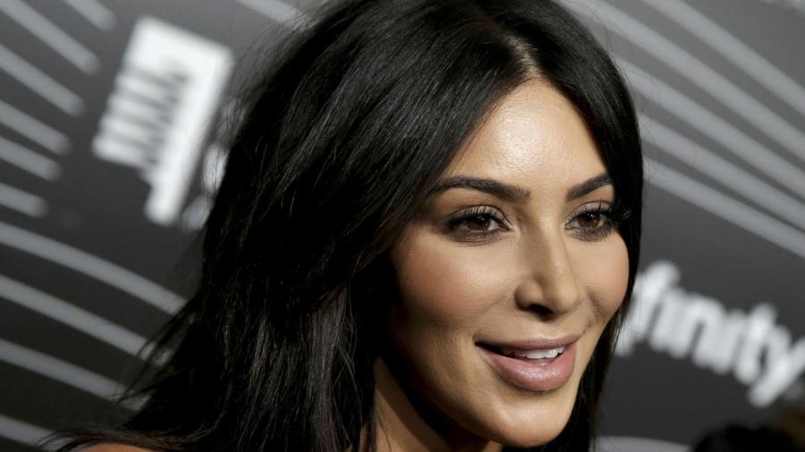 Detienen a 16 personas por robo de joyas a Kim Kardashian en Francia