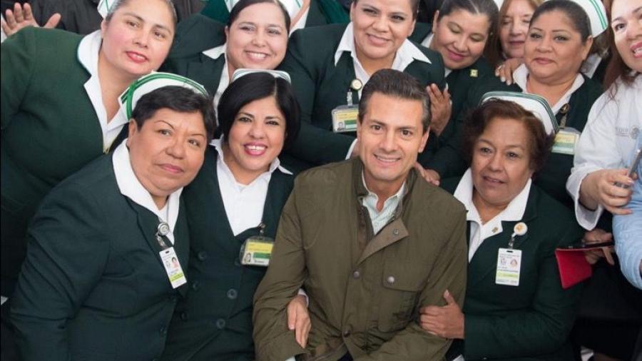 EPN conmemora el 'Día de la enfermera'; entregará reconocimientos