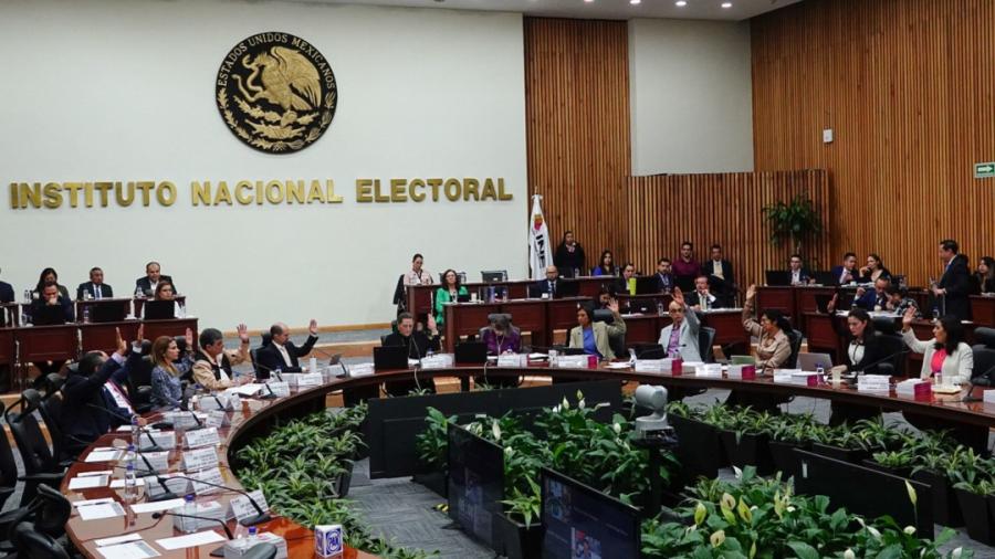 INE define las reglas básicas para debates presidenciales de 2024