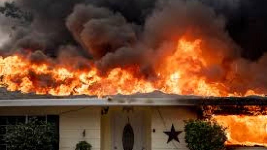 Realizan apagones en California para prevenir incendios