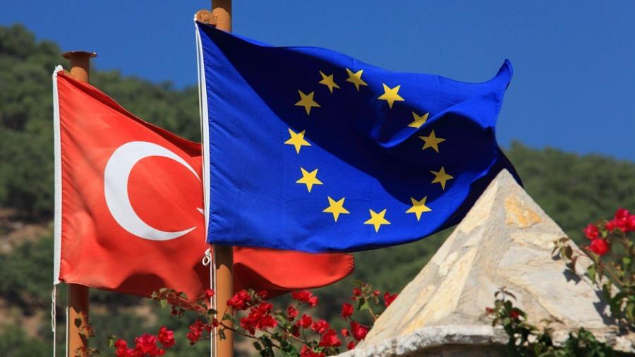 Adhesión de Turquía a UE continúa en punto muerto