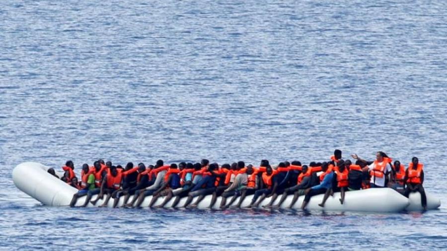 Agentes de la Guardia Costera rescatan a 6,820 inmigrantes 