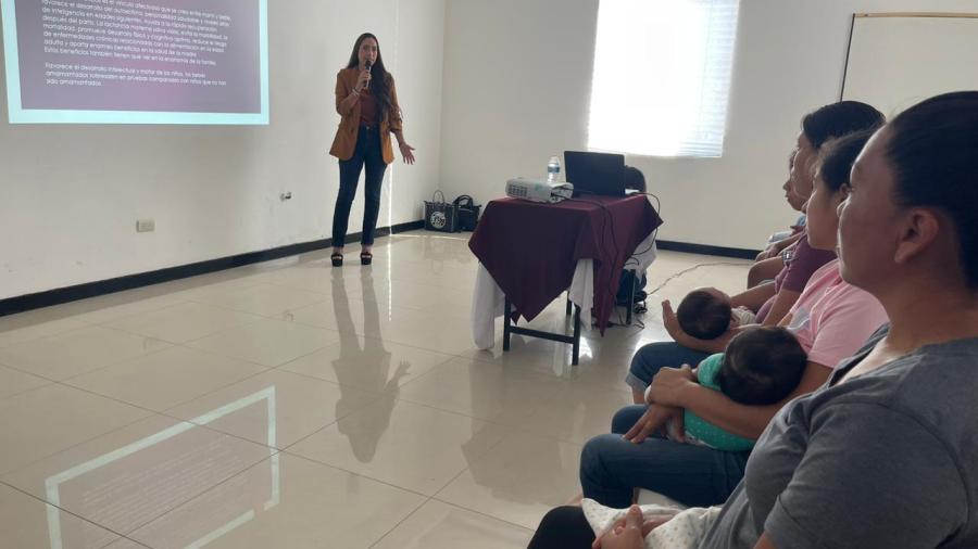 Concientizan a mujeres sobre lactancia materna