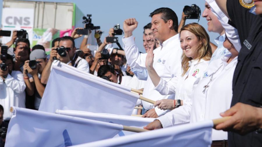 Env&iacute;a Tamaulipas 206 toneladas de v&iacute;veres al centro del pa&iacute;s