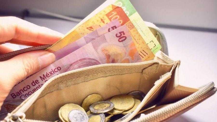 Actividad económica en México retrocedió 0.1% durante julio; Suma tercer mes a la baja