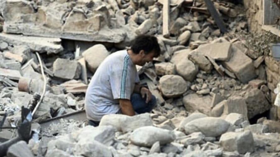 Sube a 49 cifra de muertos por terremoto en Albania