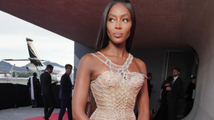 Niegan entrada a Naomi Campbell en hotel de Cannes