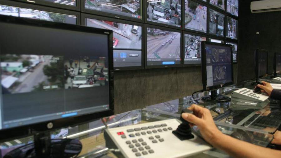 Instalan cámaras de vigilancia en "La Playita"