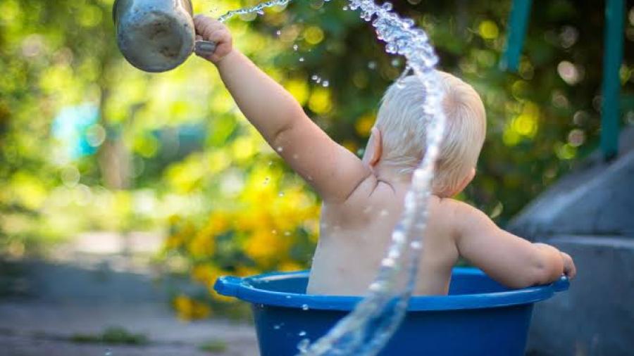 Niño que fue abandonado en escuela en La Joya murió por golpe de calor