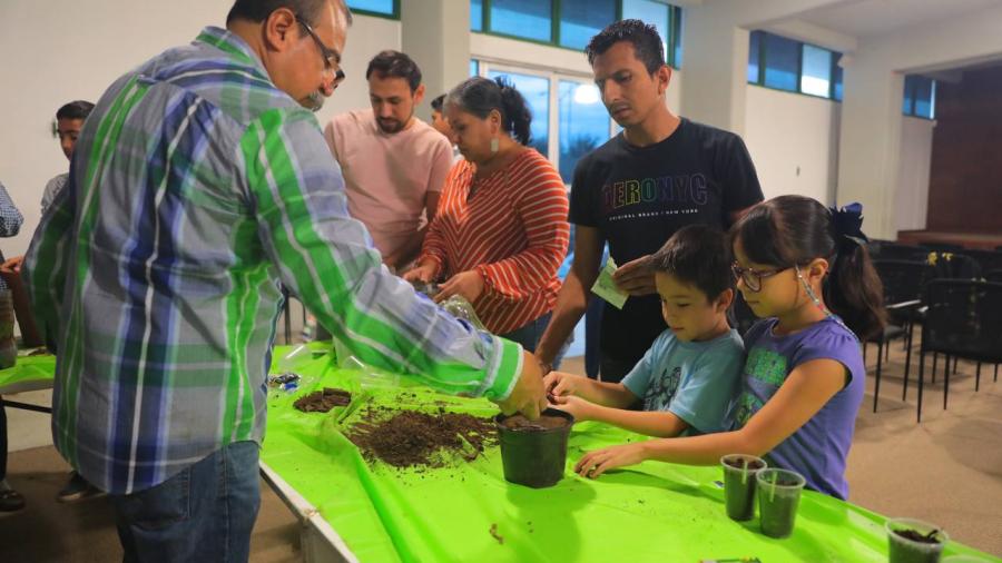 Invita gobierno municipal a taller gratuito de huertos familiares en Nuevo Laredo