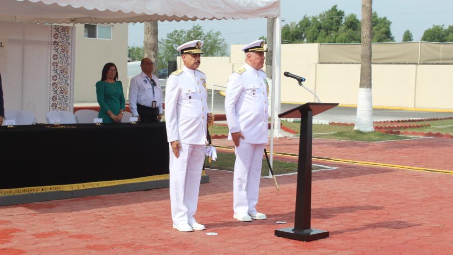 Contralmirante V&iacute;ctor Manuel Salas Hern&aacute;ndez toma posesi&oacute;n al frente del Sector Naval de Matamoros