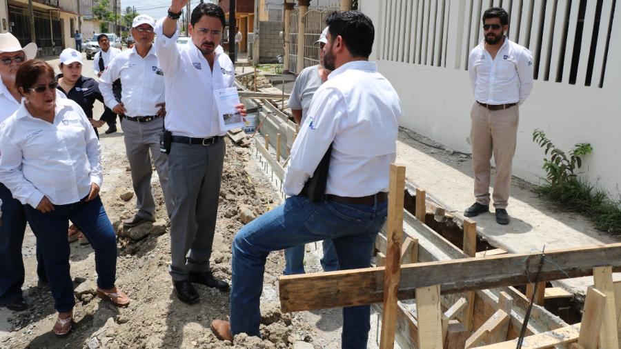 Andrés Zorrilla supervisa infraestructura hidráulica