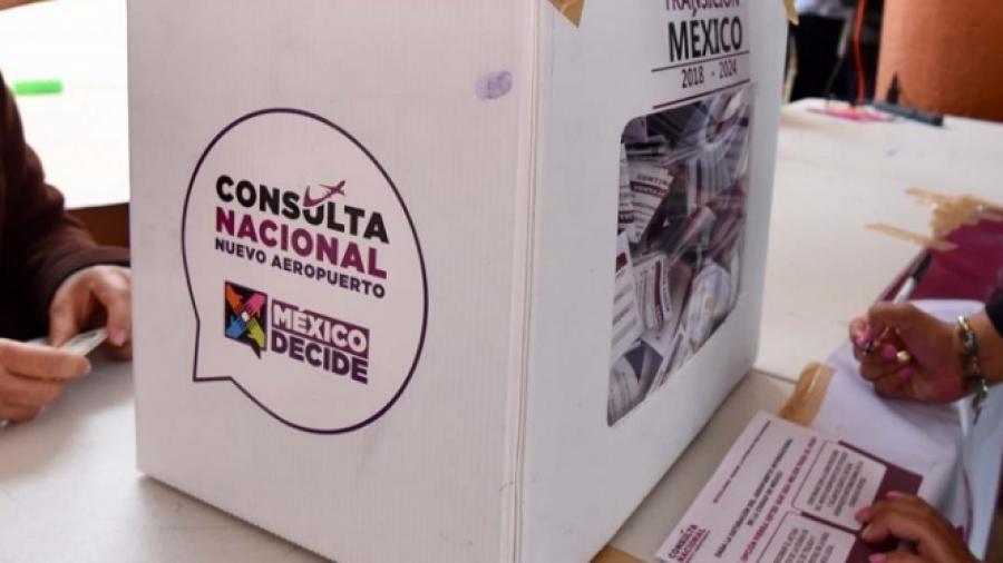 Piden a AMLO explique consulta por NAIM