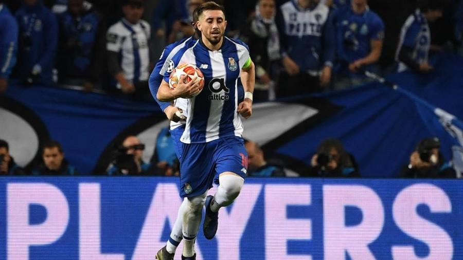 Héctor Herrera termina contrato con Porto