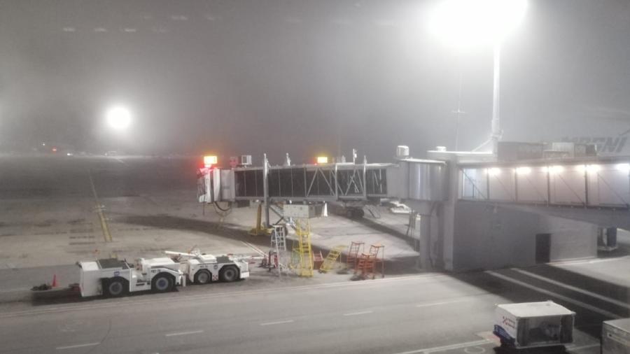 Aeropuerto de Mty reanuda operaciones tras más 7 horas suspendidas por mal clima 