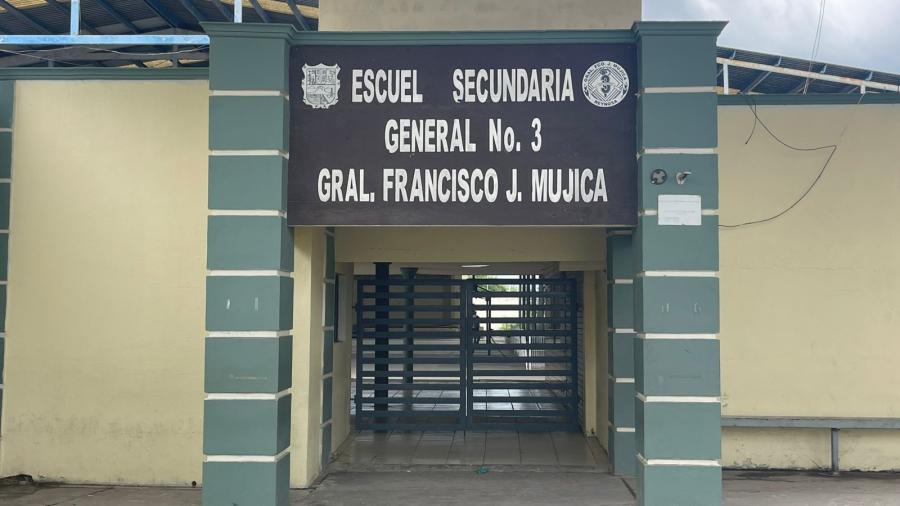 Tras riña en secundaria Múgica, inician pláticas con alumnos