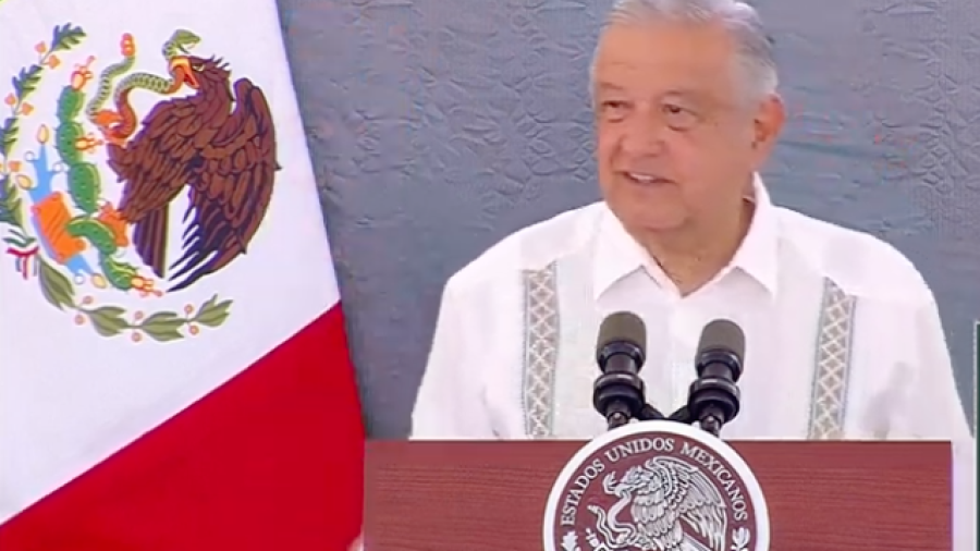 'Me siento galán', dice AMLO en inauguración de otro tramo del Tren Maya