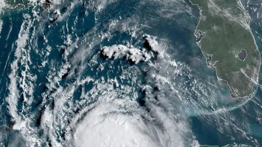 ‘Laura’ se convierte en huracán; en alerta costas de Luisiana y Texas 