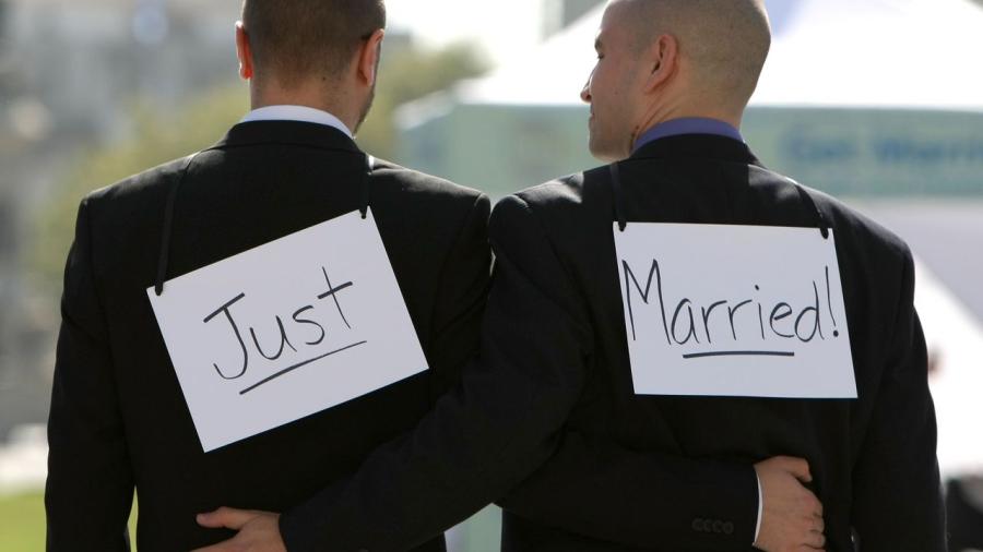 Juez reformará leyes para bodas homosexuales 