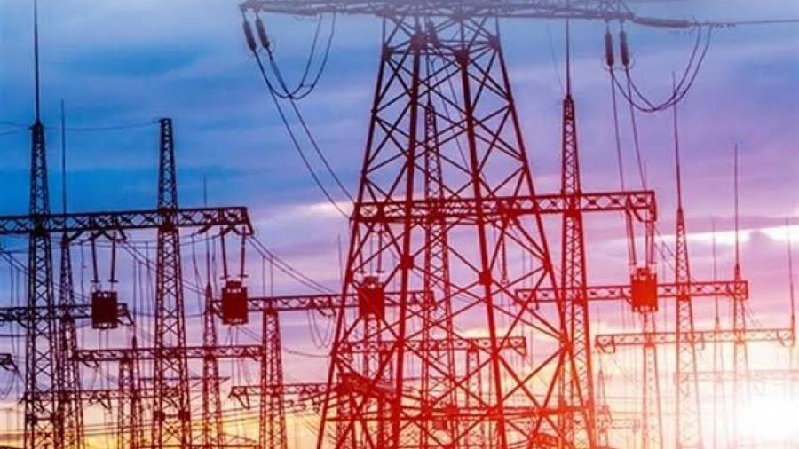 Mañana se dará a conocer si se frena indefinidamente Ley Eléctrica