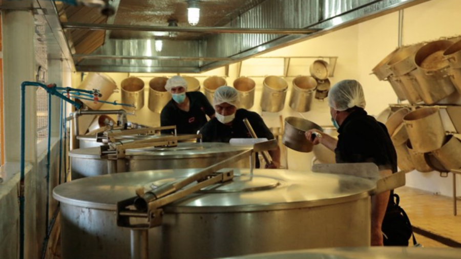 Men&uacute; listo para internos en reclusorios y "El Torito"