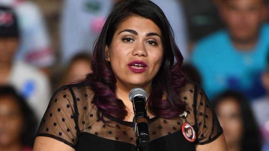 Dará mensaje en español a Trump, Astrid Silva 