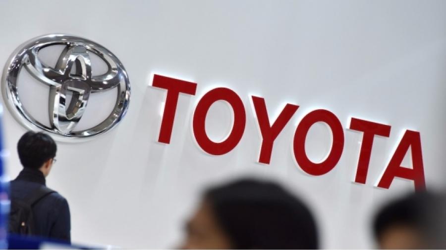 Japón defiende a Toyota de los ataques de Donald Trump