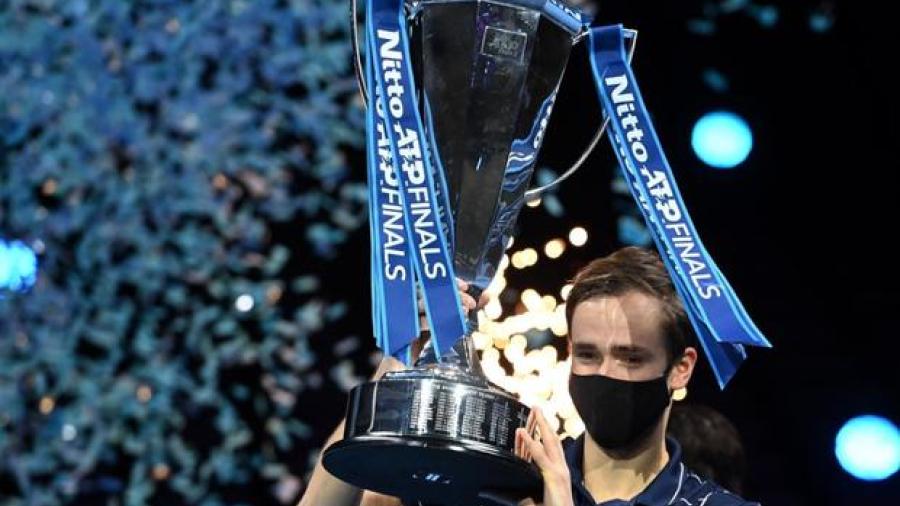 Daniil Medvedev se corona en la Copa Masters de la ATP 