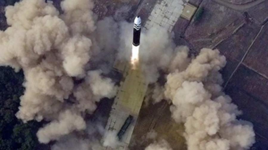 Japón sanciona a Corea del Norte por lanzamiento de misil intercontinental 