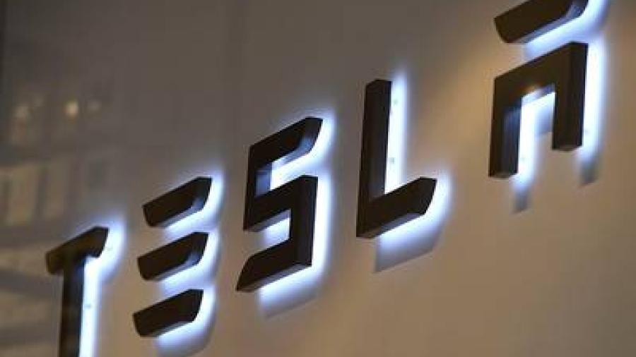 Tesla demanda a EU por tarifas en importaciones a China