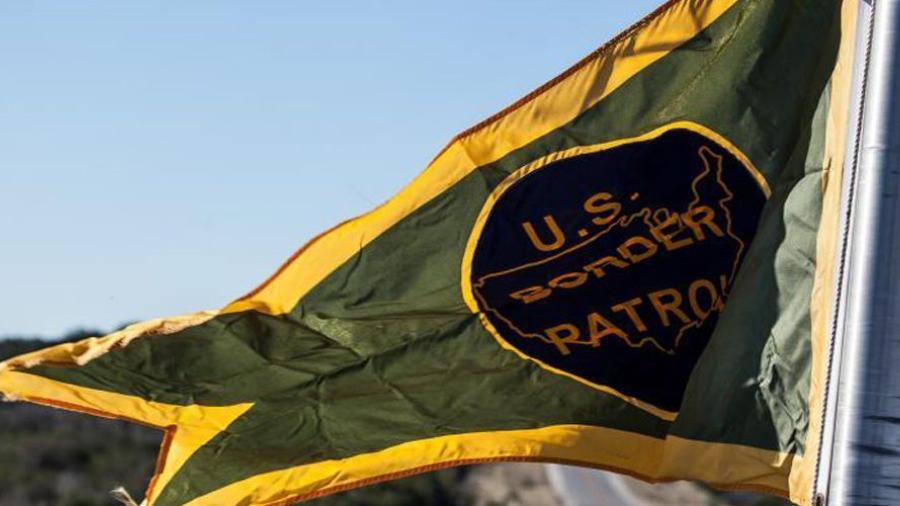 Corte de EUA aprueba la continuación del programa "Quédate en México" 