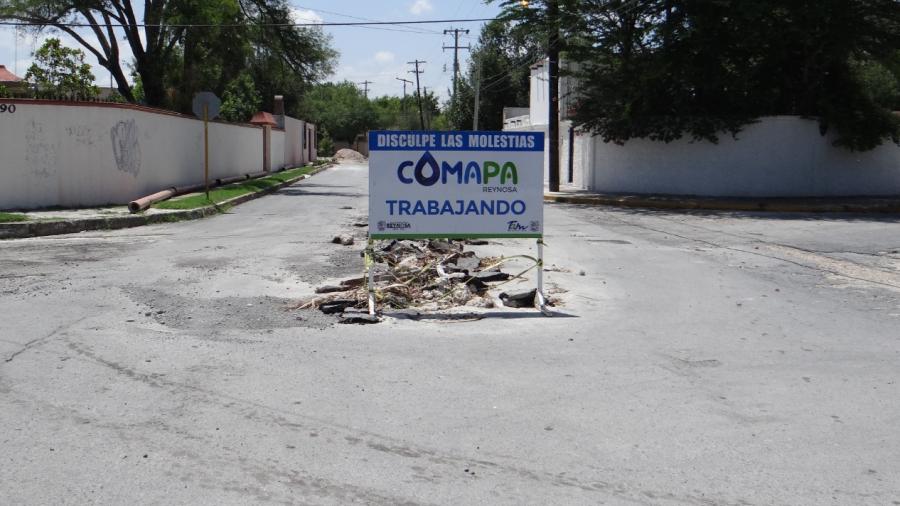 Rehabilita COMAPA caídos en tres colonias